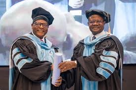 Joaquim Chissano University confers  Honorary Degree to Malawi President