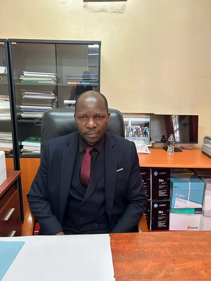 Dr. Lumbani Munthali